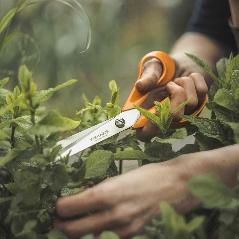 Fiskars S90 Universal Garden Scissors