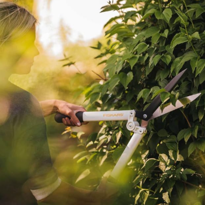 Fiskars White Handled Shears | Gardening